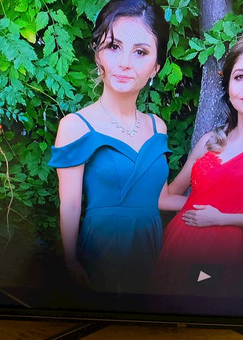 Zümrüt yeşili abiye - Görsel 2