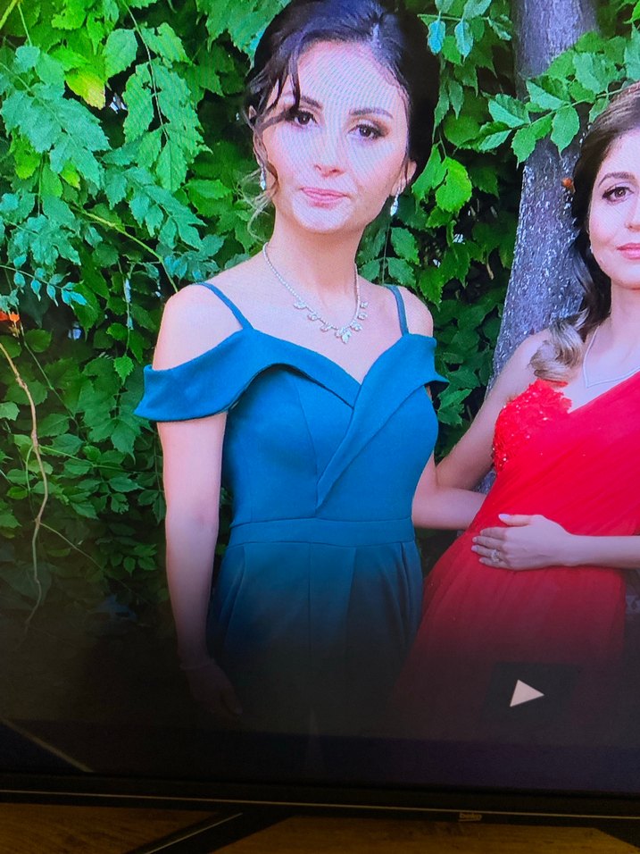 Zümrüt yeşili abiye - Görsel 2