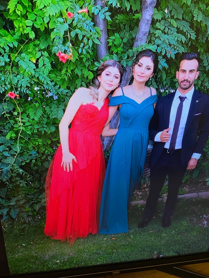 Zümrüt yeşili abiye - Görsel 3