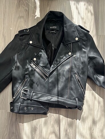 Pull and Bear Deri Ceket