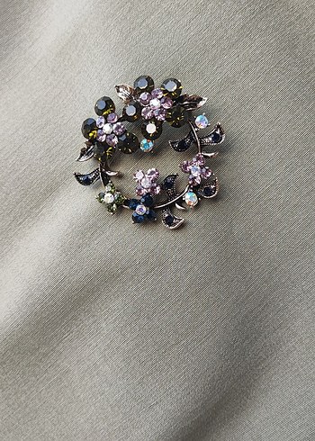 Payetli Çok Renkli Kadın Broş - Görsel 4