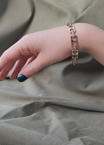 xuping Bej Zincir Detaylı Minimalist Bileklik - Görsel 5