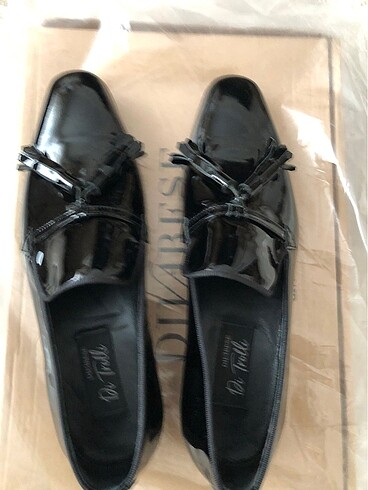 Divarese İtalyan Di Trolli serisi 41 numara - Görsel 2