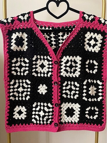 Vintage Love El örgüsü motif yelek