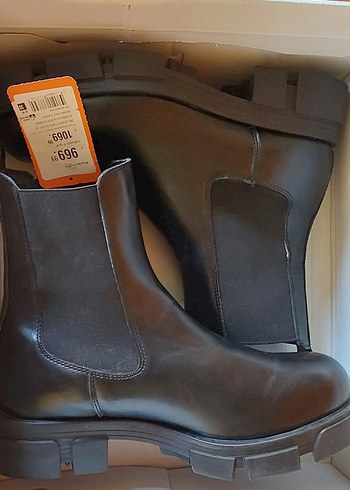 Siyah Kadın Bot