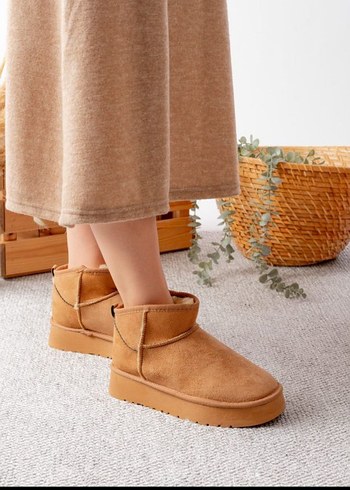 Ugg Bej Süet Kadın Dolgu Topuk Bot