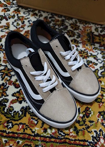 Vans Bağcıklı Siyah Gri Kadın Spor Ayakkabı