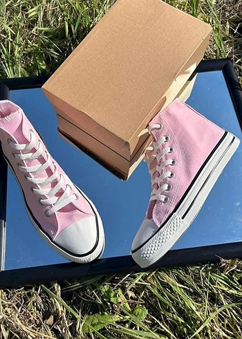 Converse Pembe Kadın Spor Ayakkabı