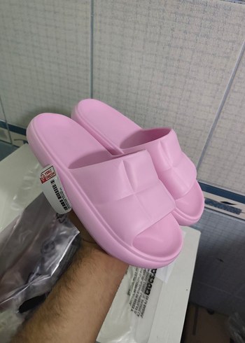 Gezer Pembe Kadın Platform Terlik