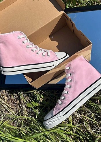 Converse Pembe Kadın Spor Ayakkabı Yüksek Tabanlı