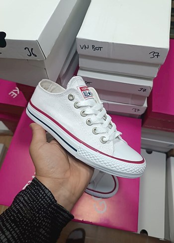 Converse Beyaz Converse All Star Bağcıklı Kadın Spor Ayakkabı