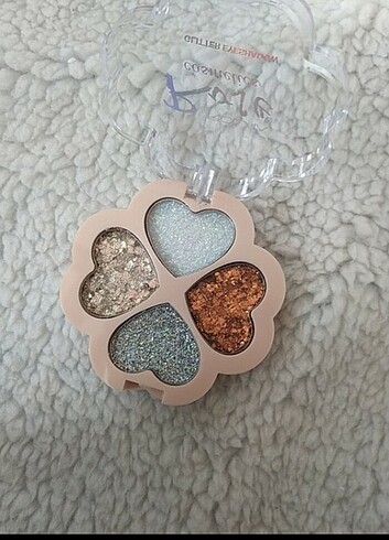 glitter