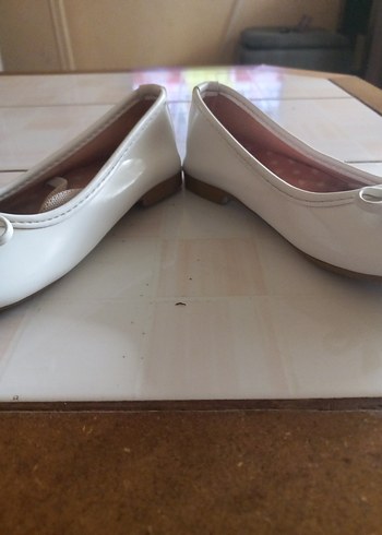 Kız Çocuk Beyaz Fiyonklu Babet - Görsel 5