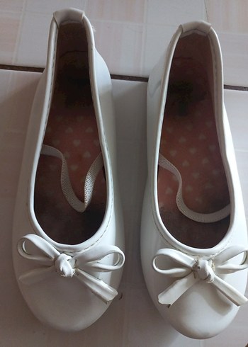 Kız Çocuk Beyaz Fiyonklu Babet - Görsel 3