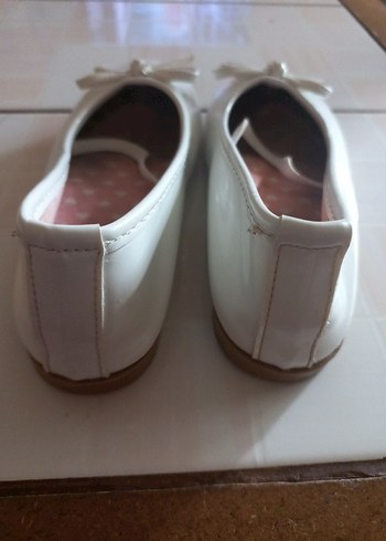 Kız Çocuk Beyaz Fiyonklu Babet - Görsel 2