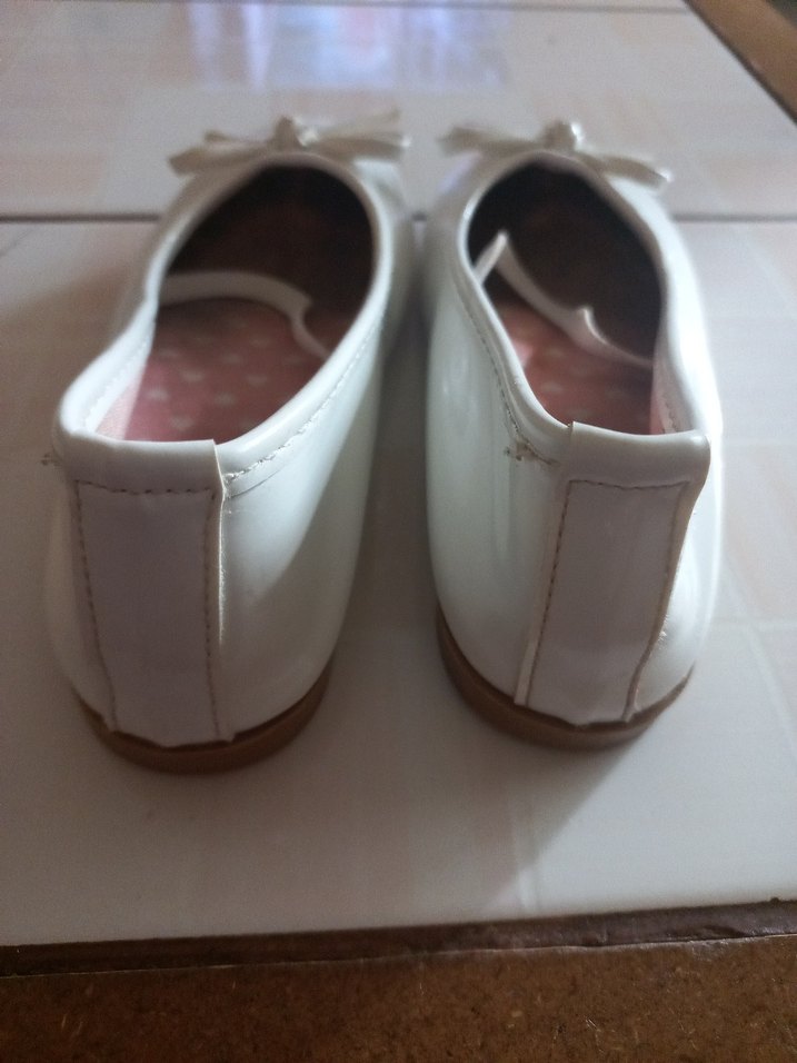 Kız Çocuk Beyaz Fiyonklu Babet - Görsel 2