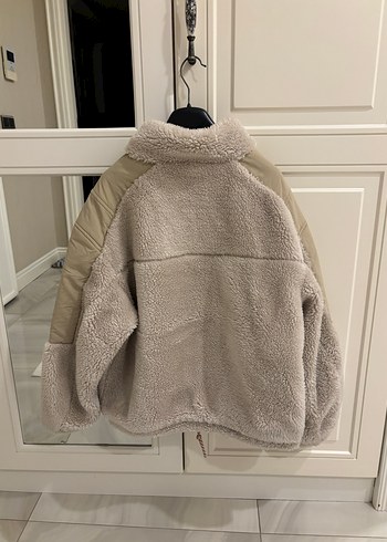 s Beden Bej Bershka Kadın Peluş Ceket