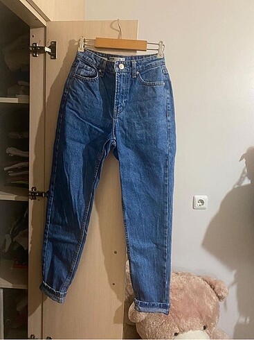 Bershka Mom Jean