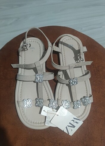 36 Beden ZARA SANDALET 