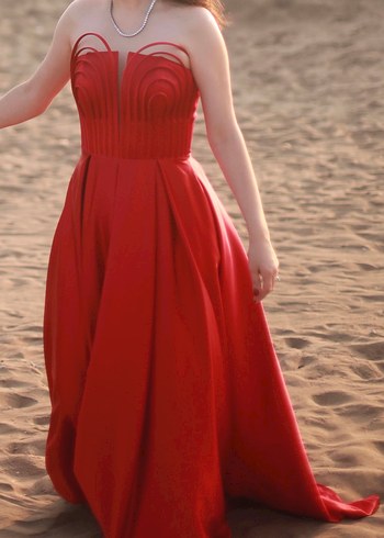 Kırmızı Uzun Pilili Abiye Elbise - Görsel 2