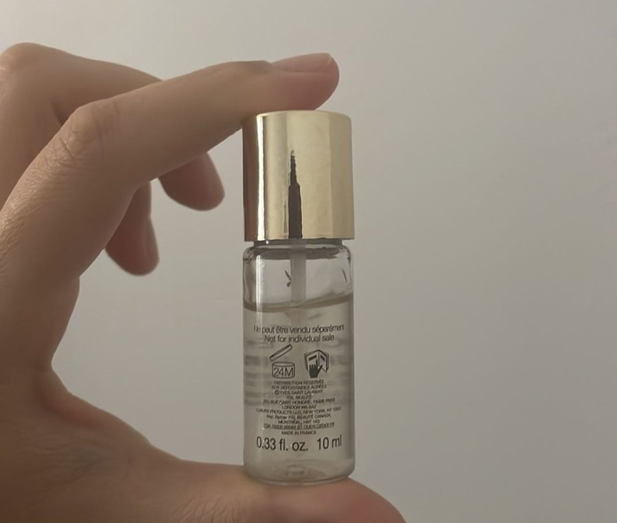 Yves Saint Laurent makyaj bazı - Görsel 2