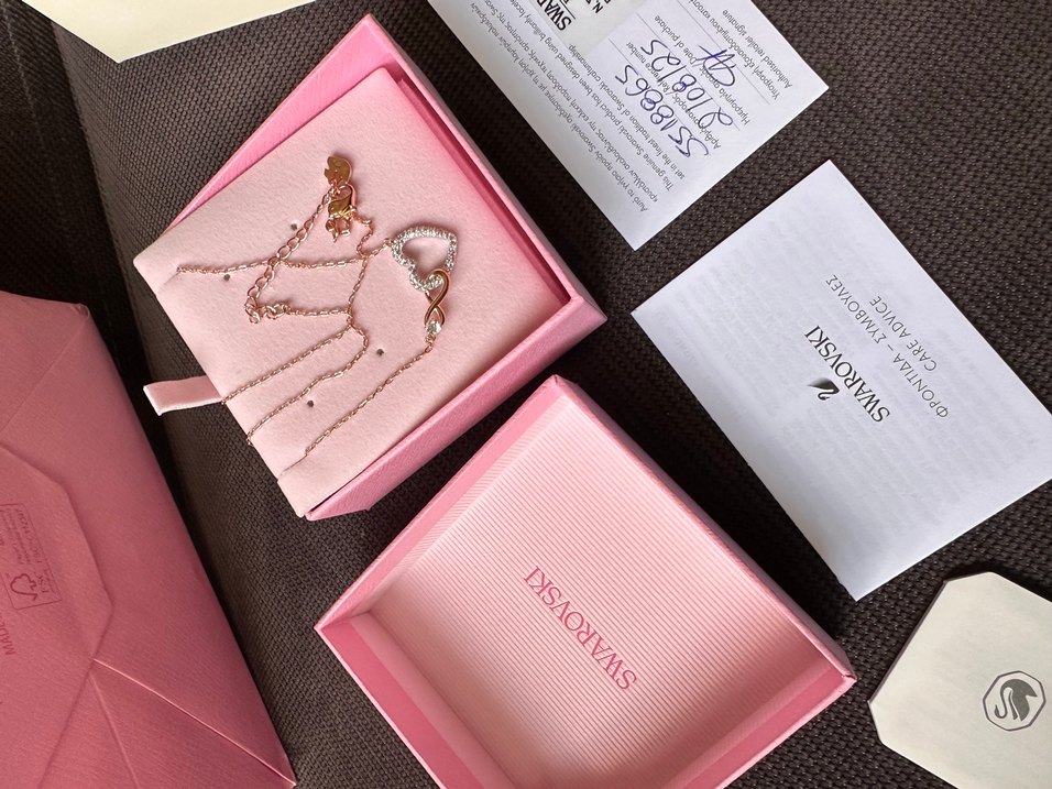 Swarovski Mini Zincir Detaylı Pembe Kolye - Görsel 5