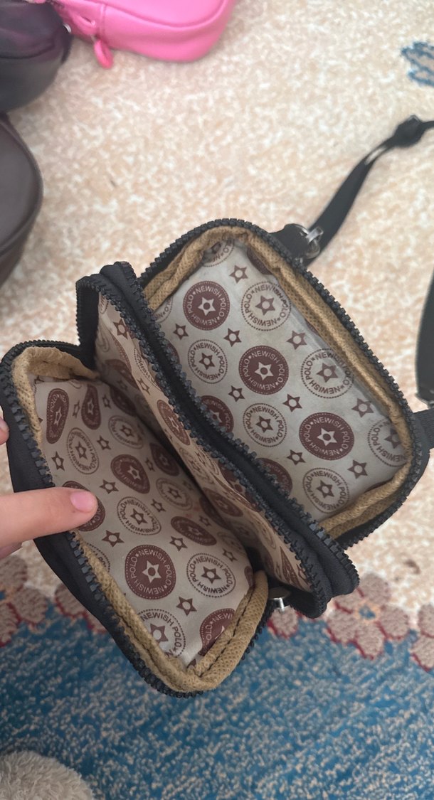 Kadın Siyah Fermuarlı Çapraz Çanta - Görsel 2