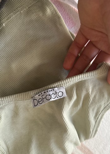 Bej Kolsuz Yüksek Yakalı Keten Mini Atlet - Görsel 2