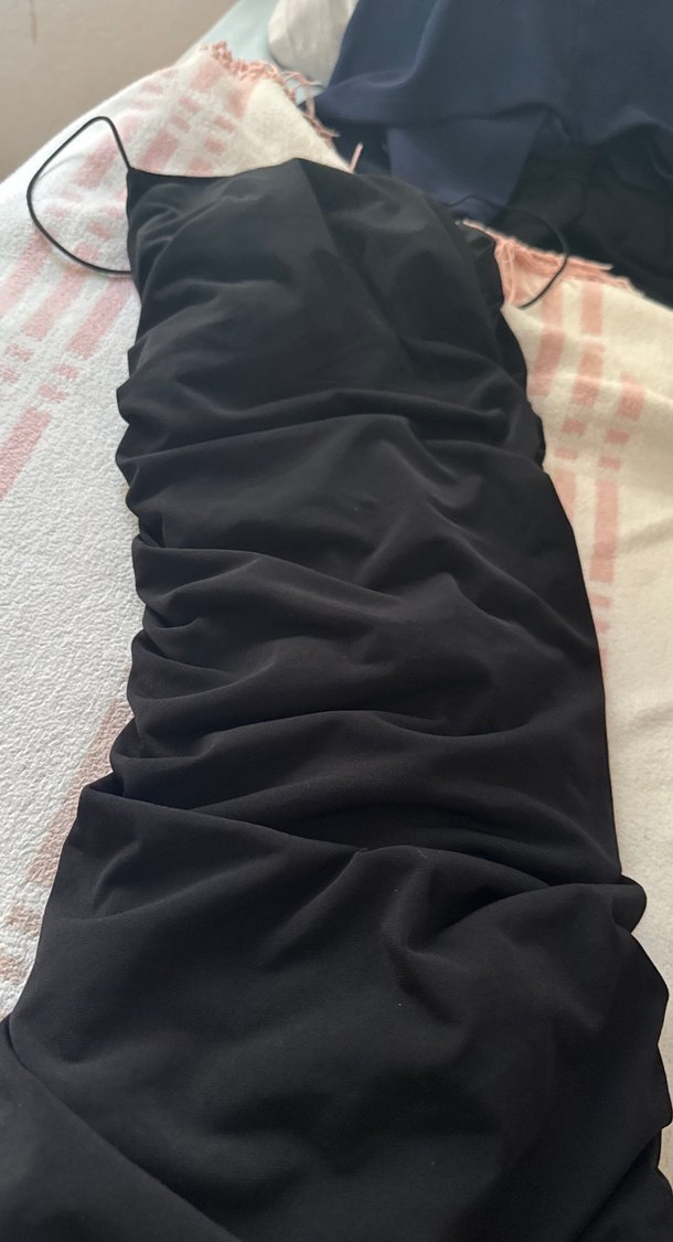 Siyah Drapeli Uzun Kadın Abiye Elbise - Görsel 2