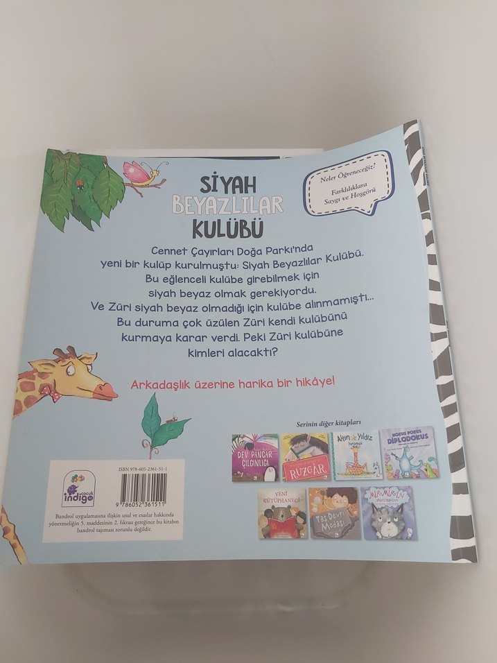 Siyah Beyazlılar Kulübü Çocuk Kitabı - Görsel 2