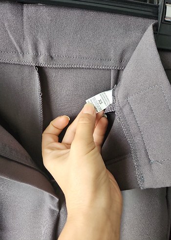 Gri Pilili Kadın Kumaş Pantolon - Görsel 2