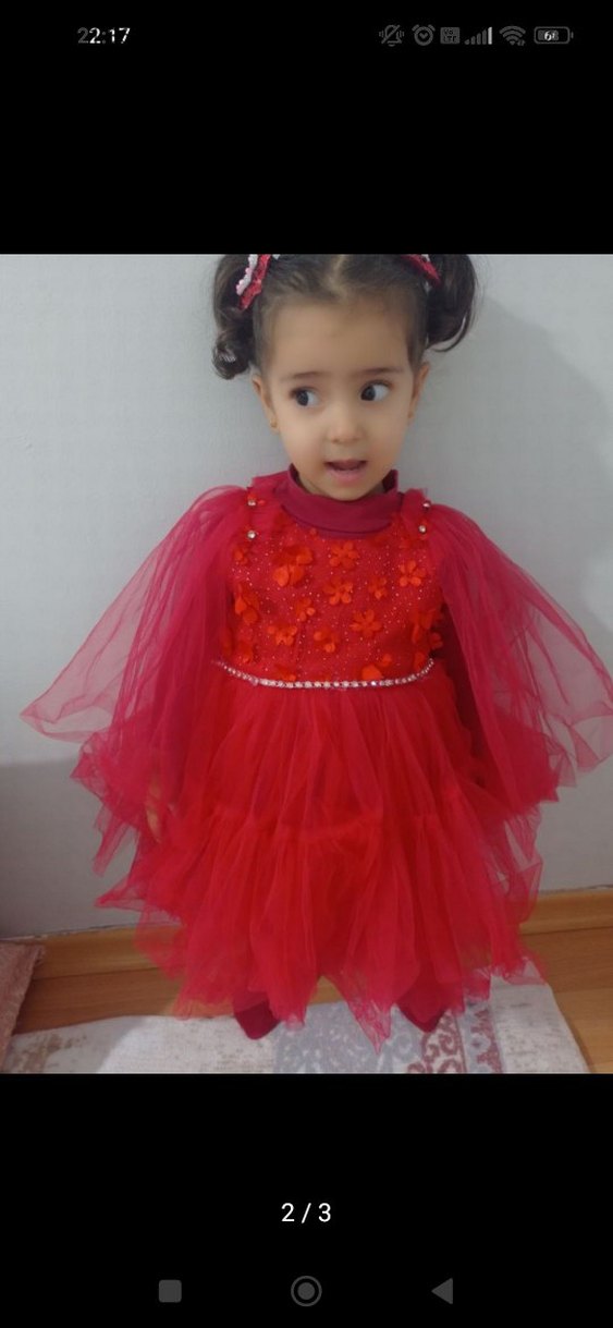 Kız Çocuk Kırmızı Fırfırlı Straplez Elbise - Görsel 2