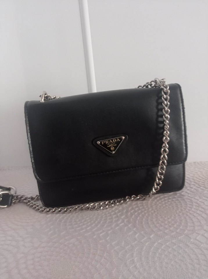 Zincir Detaylı Siyah Deri Kadın Çanta - Görsel 2