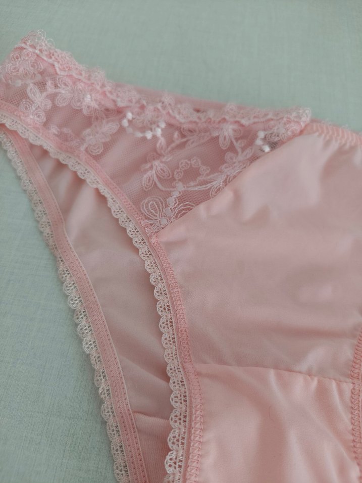 Pembe Nakışlı Midi Kadın İç Çamaşırı - Görsel 3