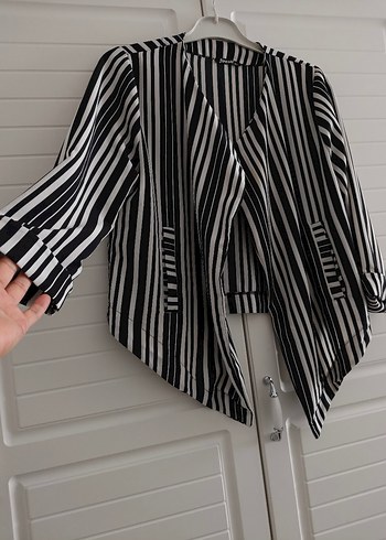 Kadın Siyah-Gri Çizgili Pilili Blazer Ceket - Görsel 2