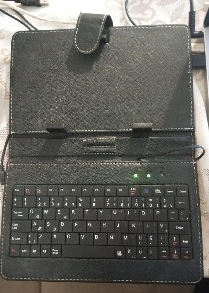 klavyeli tablet kılıfı - Görsel 4