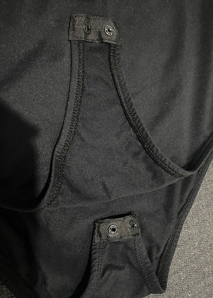 Zara kadın çıtçıtlı body - Görsel 3