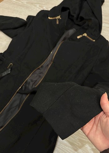 Uzun Siyah  Fermuarlı Kadın Kaban - Görsel 4