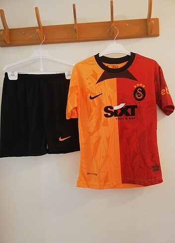 Galatasaray yeni sezon formaları 