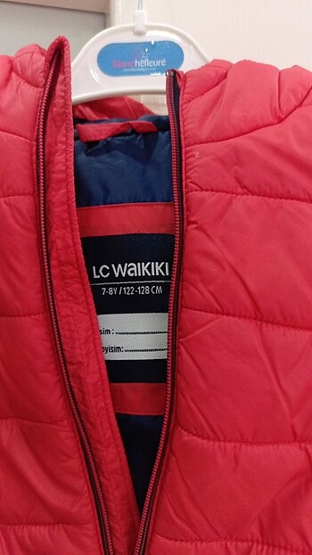 LC Waikiki Kırmızı yelek