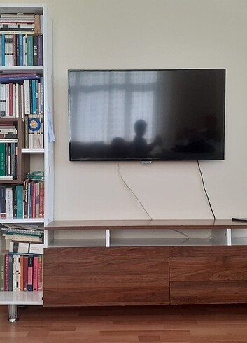 Tv ünitesi 