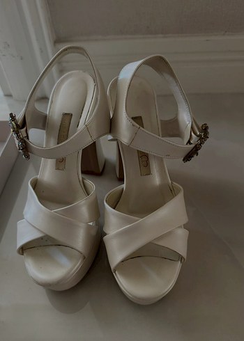Gelin Beyaz Platform Topuklu Kadın Ayakkabı - Görsel 16