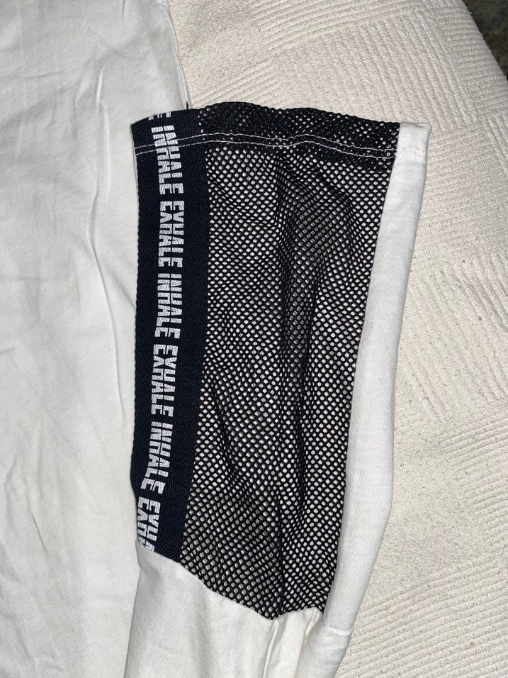 Beyaz Kapüşonlu Kısa Kollu Sweatshirt - Görsel 2