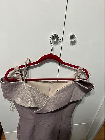 3 çeşit kol şekliyle kullanabileceğiniz çok şık uzun abiye - Görsel 7