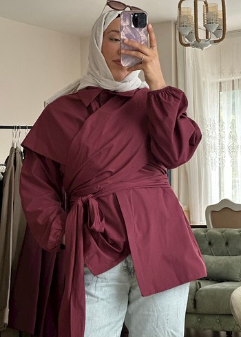 38 Beden Bordo bağlamalı gömlek