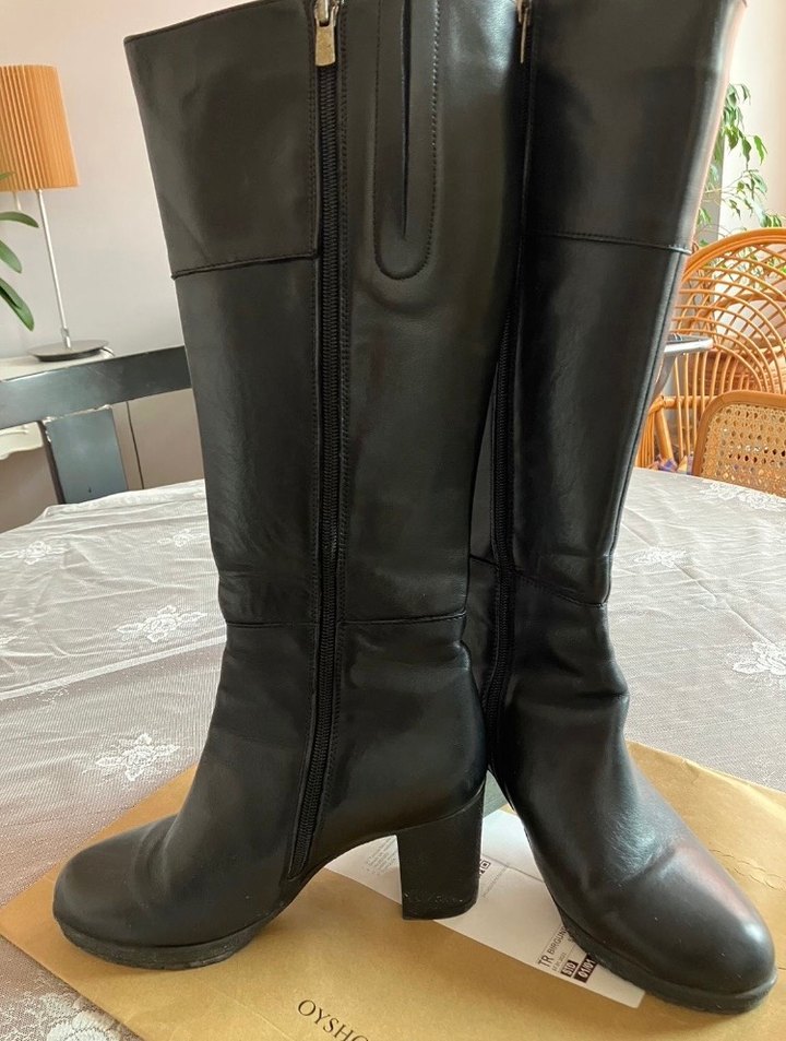 Kadın Siyah Deri Çizme - Görsel 3