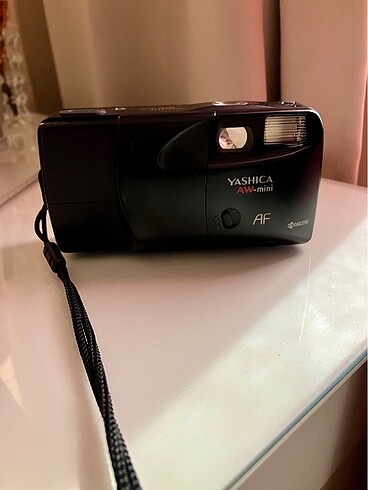 Analog fotoğraf makinesi