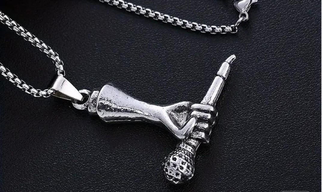 Parlak Çelik Kadın ve erkek Kolye - Gotik Şıklık - Görsel 3