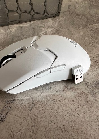 Razer Viper pro 2 Beyaz Kablosuz Gaming Mouse