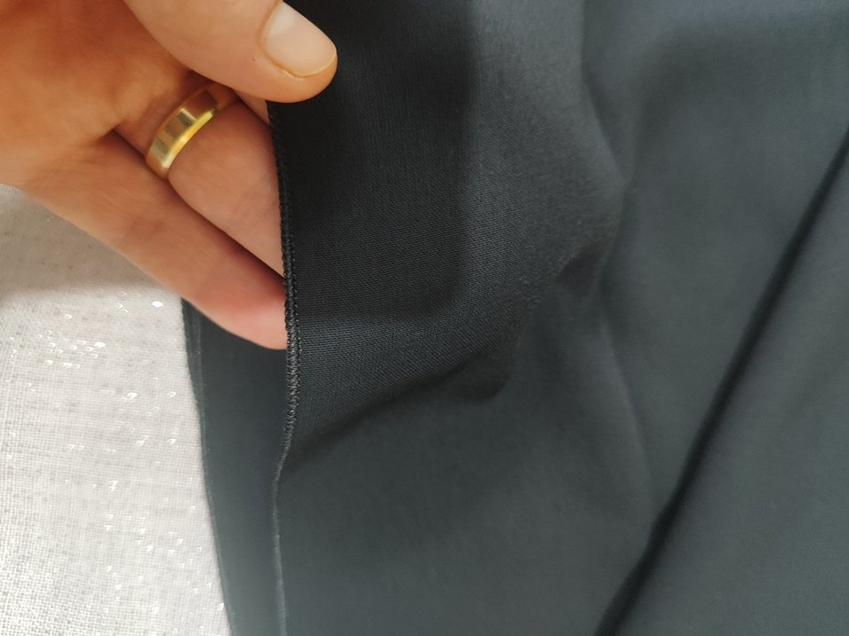 150 cm büyük boy siyah Medine ipegi eşarp - Görsel 2